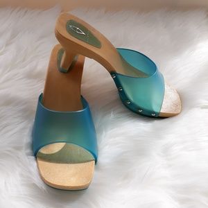 Volatile heels - Great for spring or summer